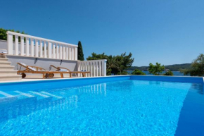 Beautiful Villa Diamond Sea